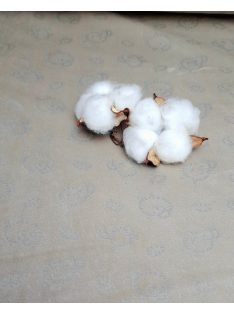 Nyomott mintás baby plüss báránykákkal-homok