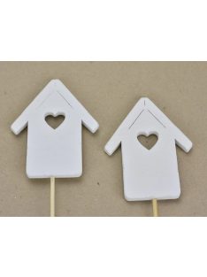 Fehér fa pálcás szíves házak