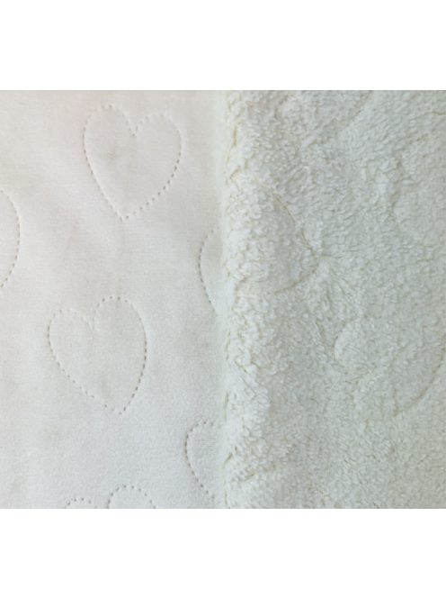 Szívecske Plüss Teddy-törtfehér